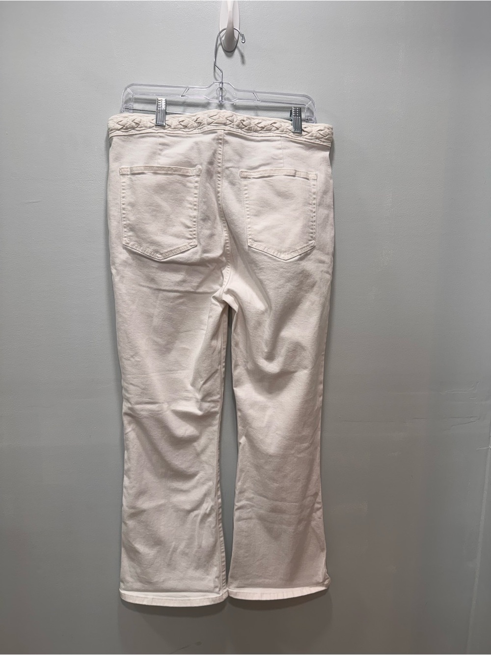 Frame Denim Flare Jeans. Size 30 - Picture 3 of 8